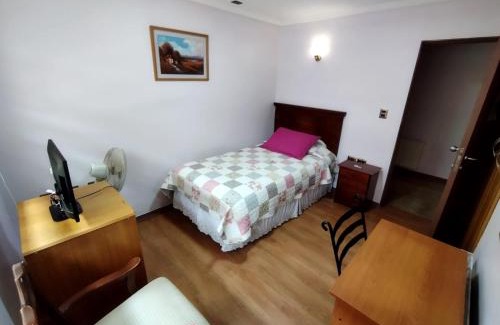 Angol Hotel | HOTEL MILLARAY INN express