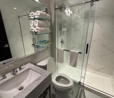 Crown Heights Hotel | Hotel Mirage Brooklyn