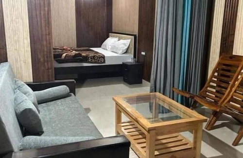 Pithoragarh Hotel | Hotel Monal Deluxe Room #3