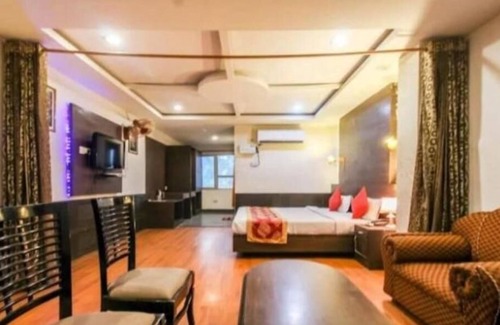 Pithoragarh Hotel | Hotel Monal Standard Room