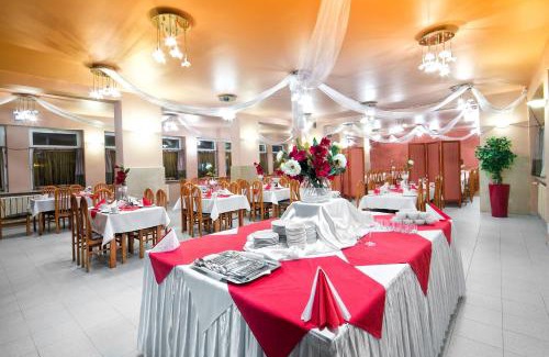 Sucha Beskidzka Hotel | Hotel Monttis