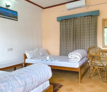 Pokhara Cabin | Hotel Mountain View - Lakeside Pokhara