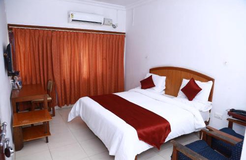 Kuppaayil Hotel | Hotel Nandanam