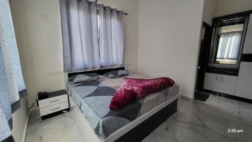 Vijaypur Hotel | Hotel Neerja Paradise