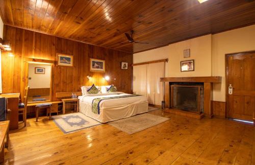 Old Manali Hotel | Hotel Negi's Mayflower A heritage Since 1965