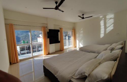 Chamoli Hotel | Hotel Nirvanam