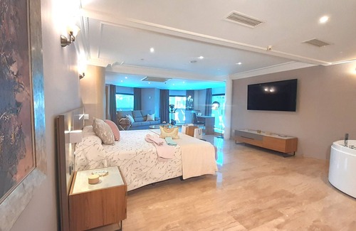 Maliano Hotel | Hotel Nueva Plaza