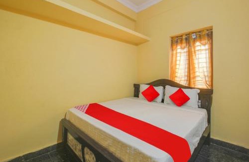 Farooq Nagar Hotel | Hotel O AM Luxury AC ROOM'S