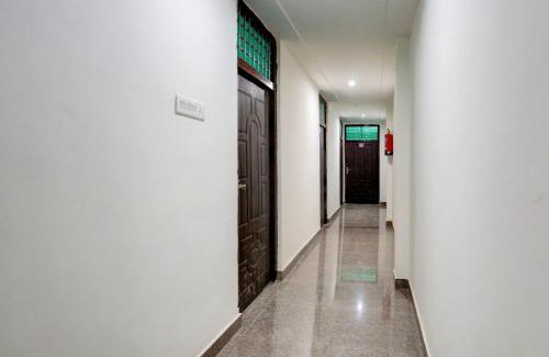 Auraiya Hotel | Hotel O Bluemoon Anantram