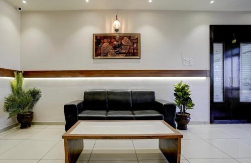 Vadodara Hotel | Hotel O DH