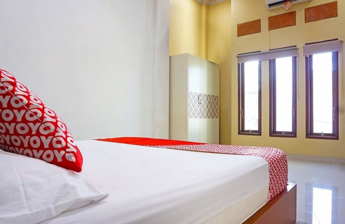 Makassar Hotel | Hotel O Homestay Anitha Syariah Makassar