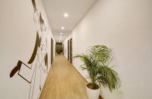 Sector 14 Hotel | Hotel O Mapple inn