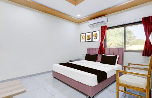 Sanand Hotel | Hotel O RamdevGarh Resort