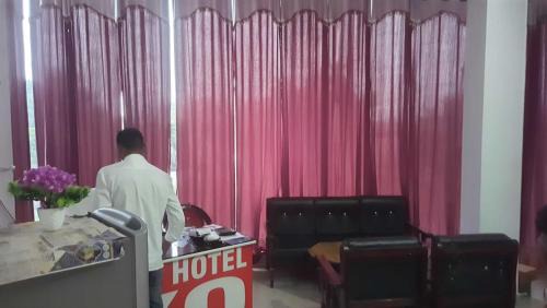 Hapur Hotel | Hotel O Royal Inn Hotel