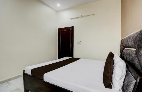 Amroha Hotel | Hotel O The Happy Homestay