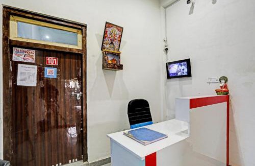 Bhongaon Hotel | Hotel O THE KING HEAVEN