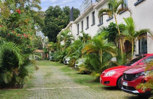 San Bernardino Hotel | Hotel Oasis-Dream Holidays - La Petite France