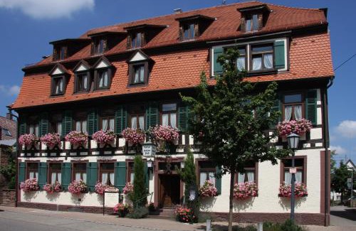 Tiefenbronn Hotel | Hotel Ochsen Post