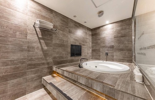 Uiwang Hotel | HOTEL ON
