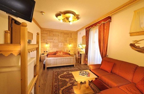 Malosco Hotel | Hotel Panorama Wellness & Resort
