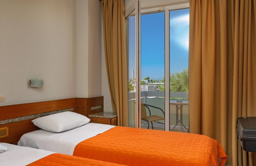 Agia Paraskevi Hotel | Hotel Park