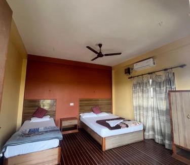 Sauraha Hotel | Hotel Park Inn