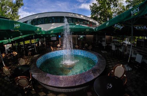 Mali Radic Hotel | Hotel Paviljon