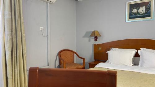 Douala Hotel | Hotel Peninsule Bonamoussadi Douala