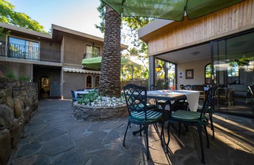 Klein Windhoek Hotel | Hotel Pension Palmquell
