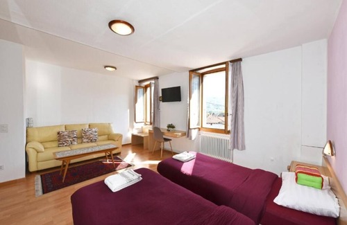 Purasca House | Hotel pensione serena