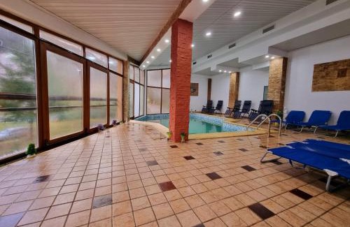 Caciulata Hotel | Hotel Perla Oltului
