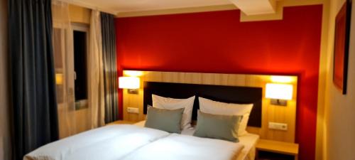Leinstetten Hotel | Hotel Pflug