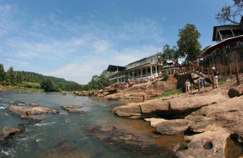 Pinnawala Hotel | Hotel Pinnalanda - NEW DEAL! Exclusive Offers on Pickups Available!