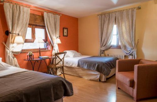 Castejon de Sos Hotel | Hotel Plaza