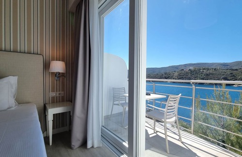 Porto Azzurro Hotel | Hotel Plaza