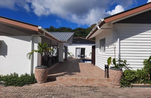 Grand Anse Apartment | Hotel Plein Soleil