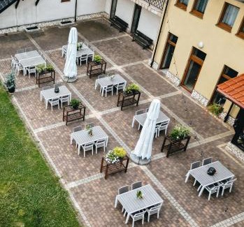Ogrodzieniec Hotel | Hotel Pod Figurą