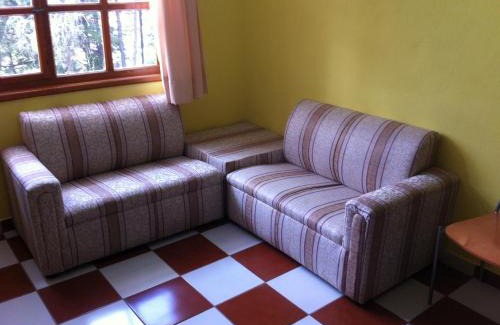 Mineral del Monte Hotel | Hotel Posada Castillo Panteon Ingles