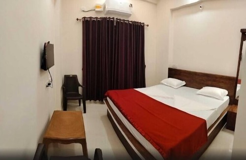 Malpe Hotel | Hotel Radhma Residency