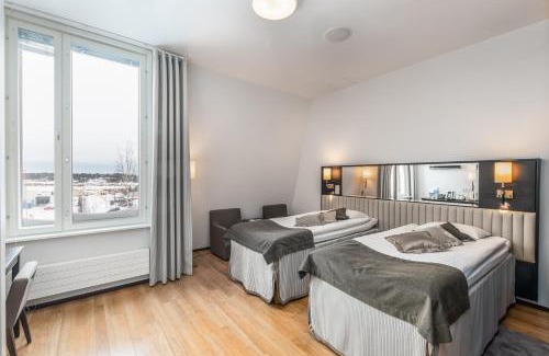 Narpes Hotel | Hotel Red & Green
