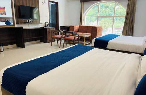 Jwalamukhi Hotel | Hotel Reem