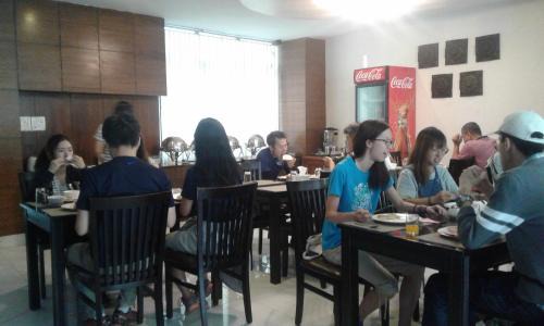 Sinamangal Hotel | Hotel Regal Airport