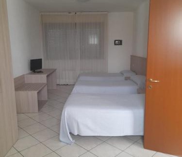 Mariano Comense Hotel | Hotel Residence La Fontana