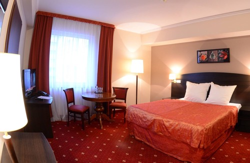 Zgierz Hotel | Hotel & Restauracja San Remo
