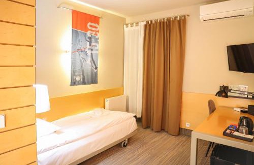 Lubon Hotel | Hotel Restauracja Tenis Kortowo