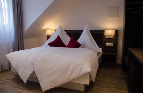 Moensheim Hotel | Hotel Restaurant Lamm