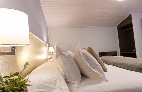 Urbanizacion El Montico Hotel | Hotel Restaurante El Montico