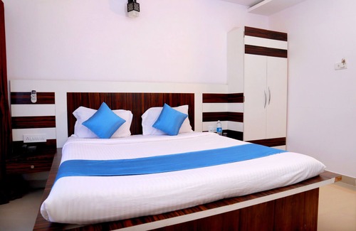 Wai Hotel | Hotel Royal Hills