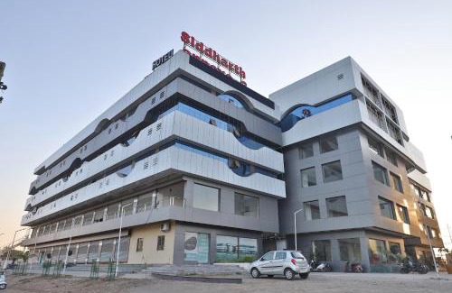 Vadodara Hotel | Hotel Royal Palace