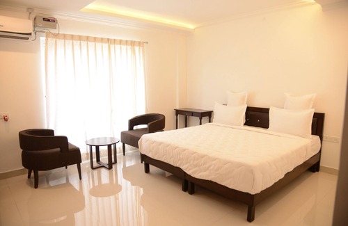 Kanaka Nagar Hotel | Hotel RR Grand